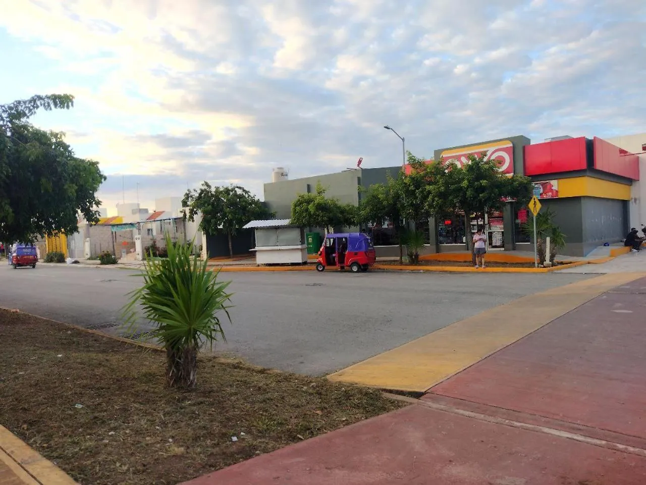 Cancun Buoyant, Friendly&Fun 0*,  Mexique